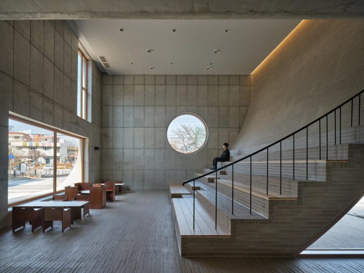 NAMELESS Architecture〡810㎡，韓國大田Café Teri咖啡廳