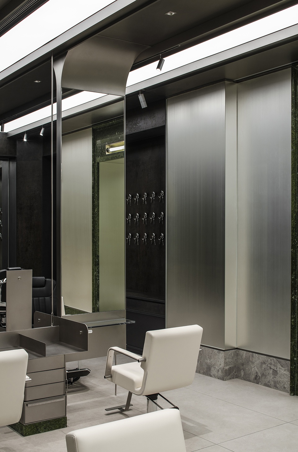 Century Classic Salon,美發沙龍店,美發店,美發店設計,理發店設計,Century Classic Salon美發沙龍,世紀精剪美發沙龍,世紀精剪,成都世紀精剪,發型造型店,美發店設計案例,MOJO STUDIO