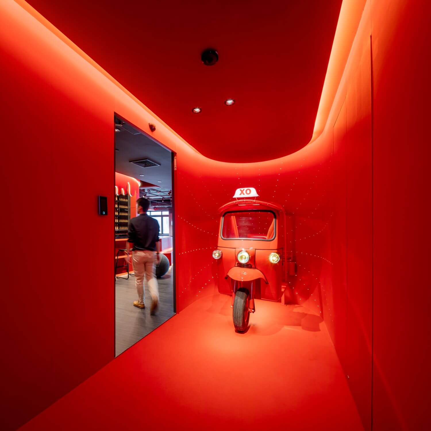 IF (Integrated Field),曼穀,辦公室,食品公司辦公室,辦公室設計,國外辦公室設計案例,Exotic Food (XO),辦公室裝修,辦公室設計方案