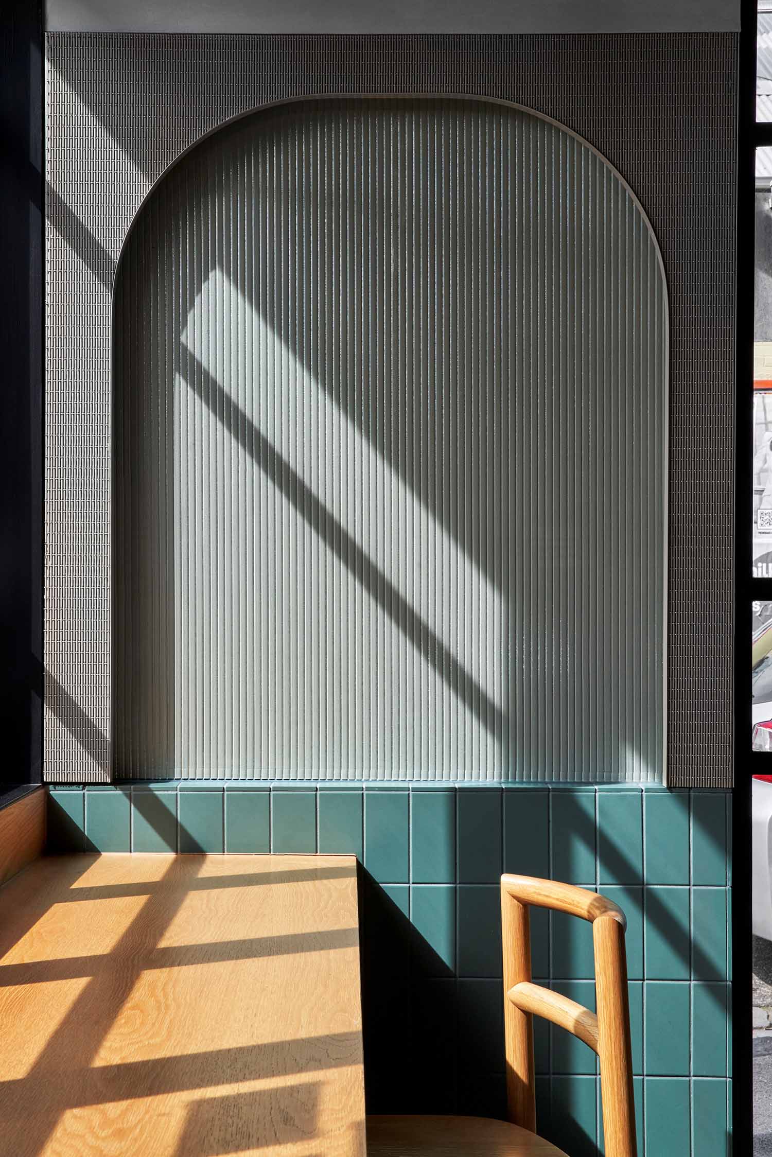 街邊咖啡店設計,咖啡廳設計案例,Code Black Coffee,WE ARE HUMBLE,墨爾本,國外咖啡廳設計,街邊創意咖啡廳