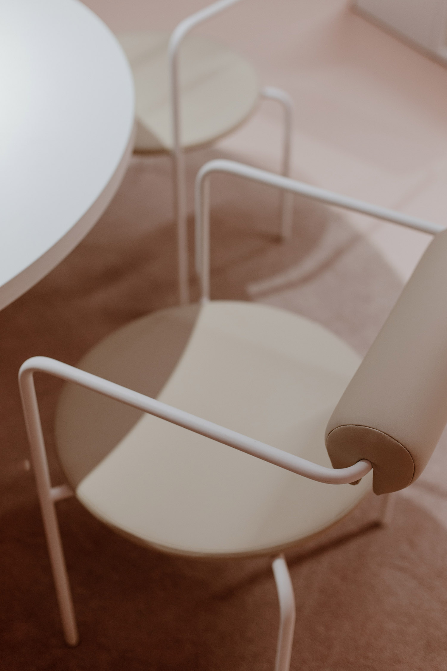 Damian Kozłowski,珠寶店設計案例,快閃店設計案例,波蘭,AM JEWELLERY,珠寶快閃店,珠寶店裝修,珠寶店設計方案,快閃店設計方案