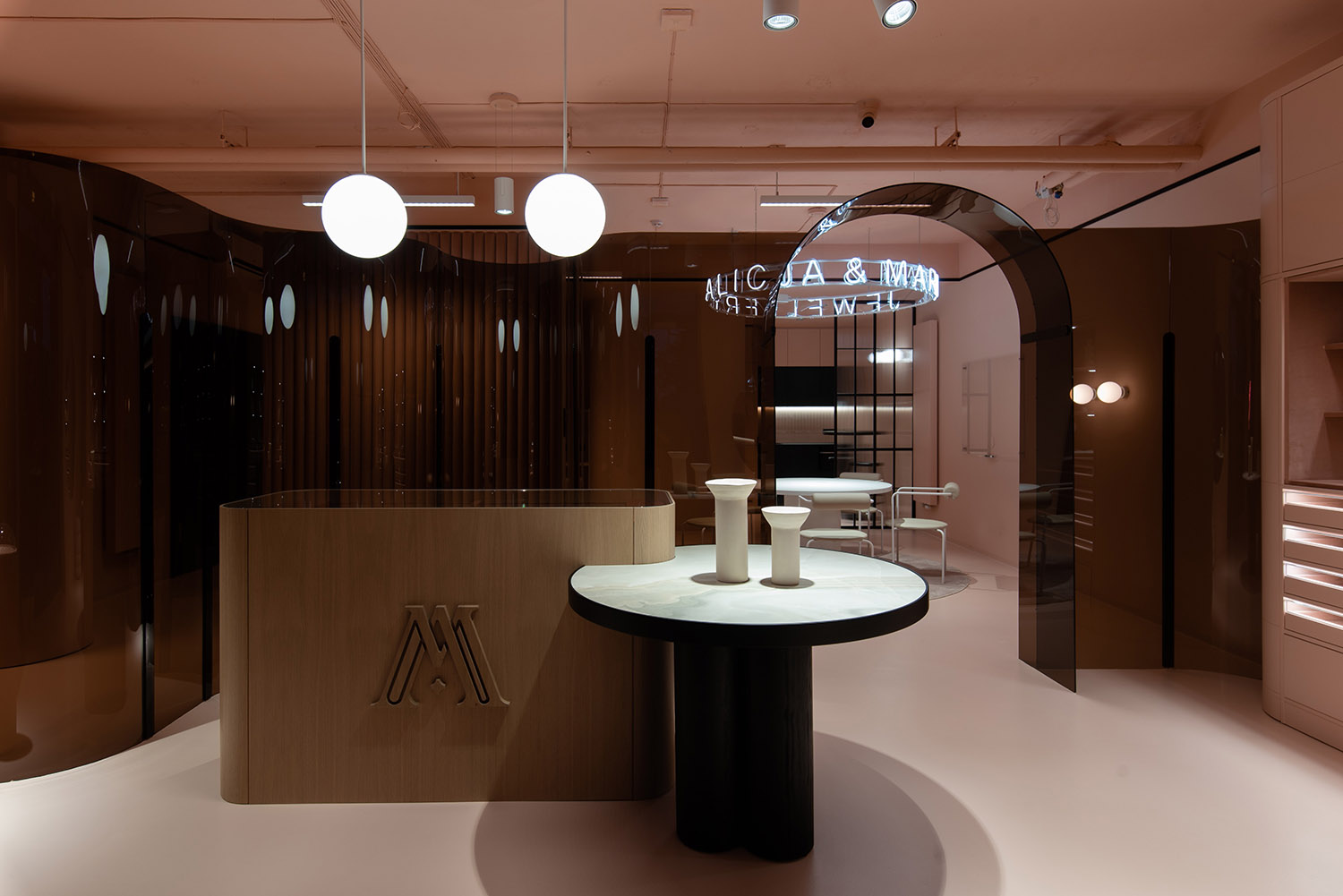 Damian Kozłowski,珠寶店設計案例,快閃店設計案例,波蘭,AM JEWELLERY,珠寶快閃店,珠寶店裝修,珠寶店設計方案,快閃店設計方案