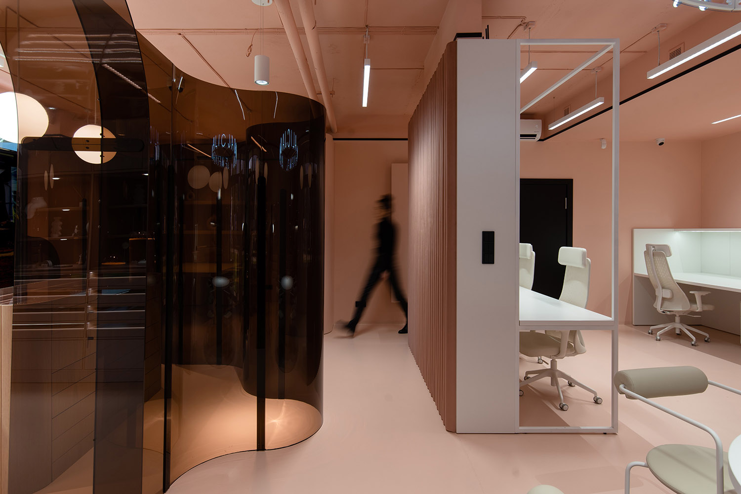 Damian Kozłowski,珠寶店設計案例,快閃店設計案例,波蘭,AM JEWELLERY,珠寶快閃店,珠寶店裝修,珠寶店設計方案,快閃店設計方案