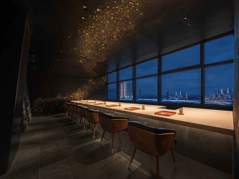 餐廳設計,壽司店設計,壽司店設計案例,佛山壽司店,佛山壽司店設計,雲響壽司,佛山雲響壽司,日料店設計,堤由匡建築設計,鳴意品牌設計,北京鳴意品牌設計,堤由匡建築設計工作室,堤由匡設計