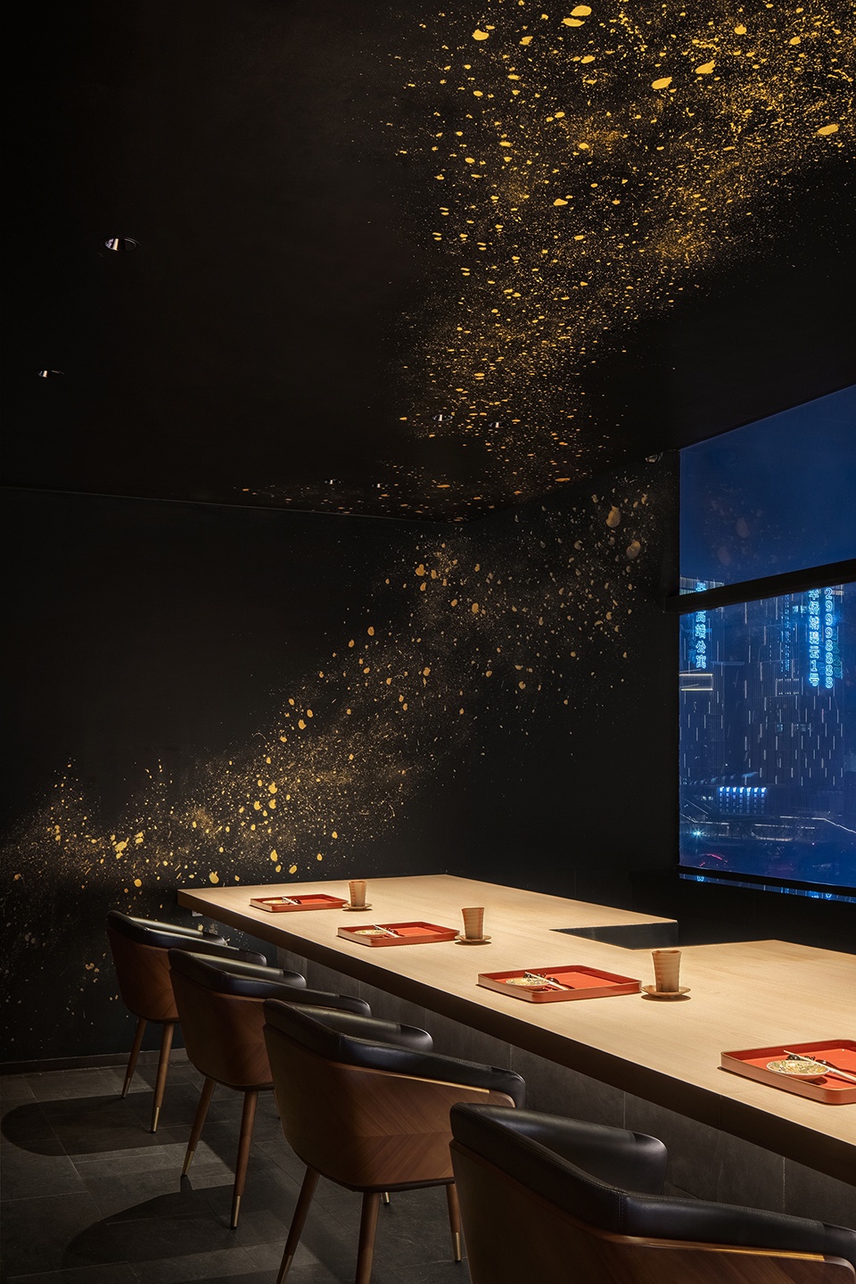 餐廳設計,壽司店設計,壽司店設計案例,佛山壽司店,佛山壽司店設計,雲響壽司,佛山雲響壽司,日料店設計,堤由匡建築設計,鳴意品牌設計,北京鳴意品牌設計,堤由匡建築設計工作室,堤由匡設計