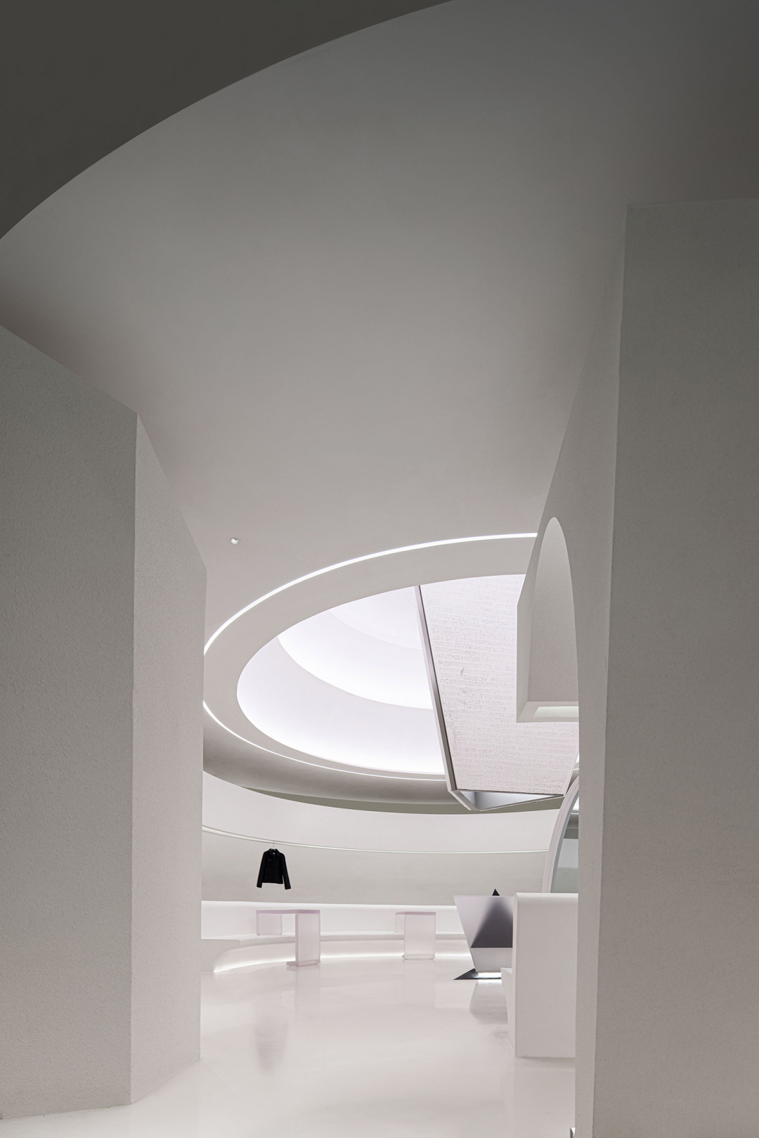 IINC,杭州時尚買手店,服裝店設計,IINC買手店,杭州IINC,零售店設計,服裝零售店設計,買手店設計,杭州買手店設計,杭州服裝店設計,服裝買手店,設計師買手店設計,泛域設計,Fununit Design