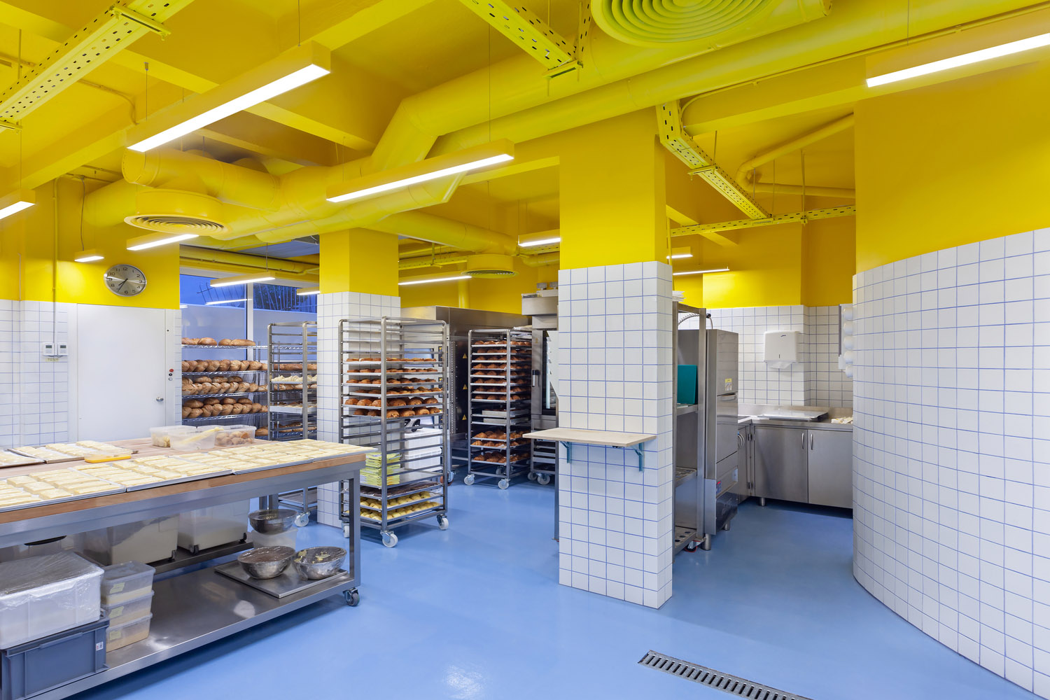 麵包店設計,麵包店設計案例,烘焙店,Kora Bakery,麵包店裝修,麵包坊,雅典,希臘,麵包店設計方案