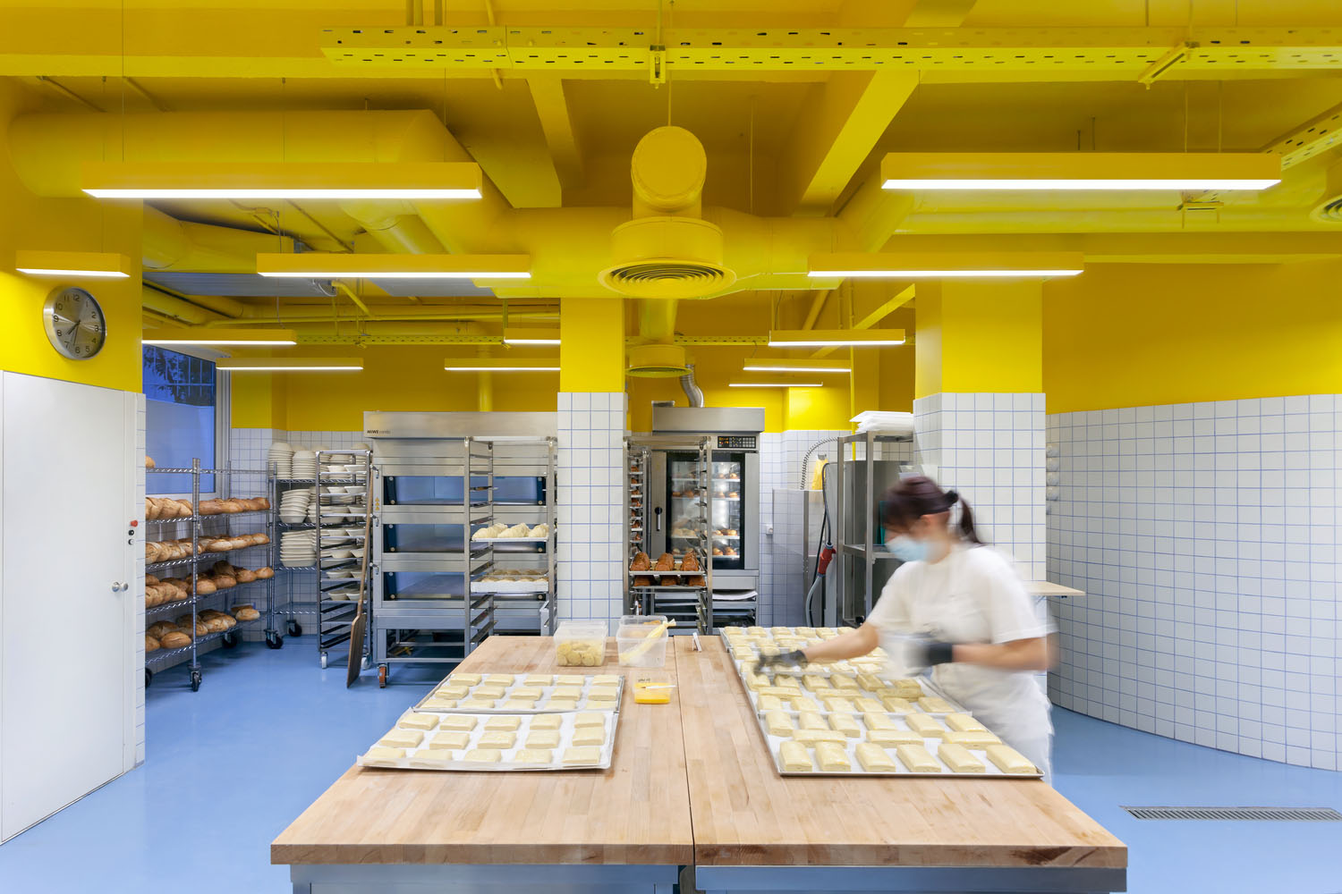 麵包店設計,麵包店設計案例,烘焙店,Kora Bakery,麵包店裝修,麵包坊,雅典,希臘,麵包店設計方案