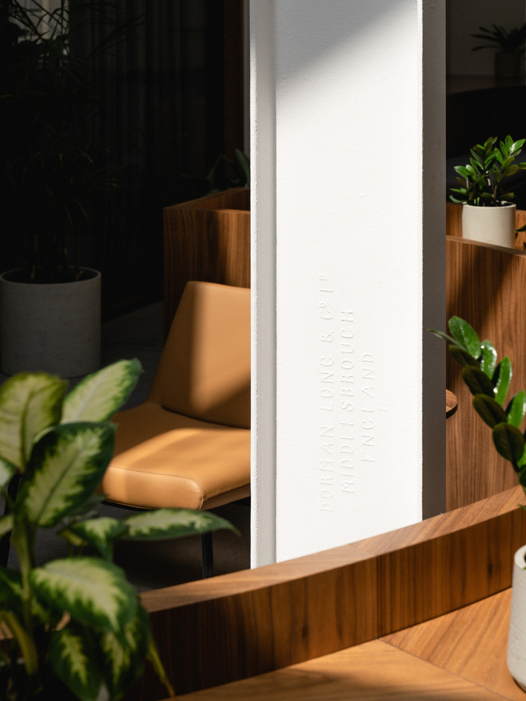 辦公室設計,Atelier l'Abri ,Stadshem,加拿大,國際谘詢公司辦公室設計,谘詢公司辦公室設計,Accuracy,倉庫改造,辦公室設計案例,國外辦公室設計