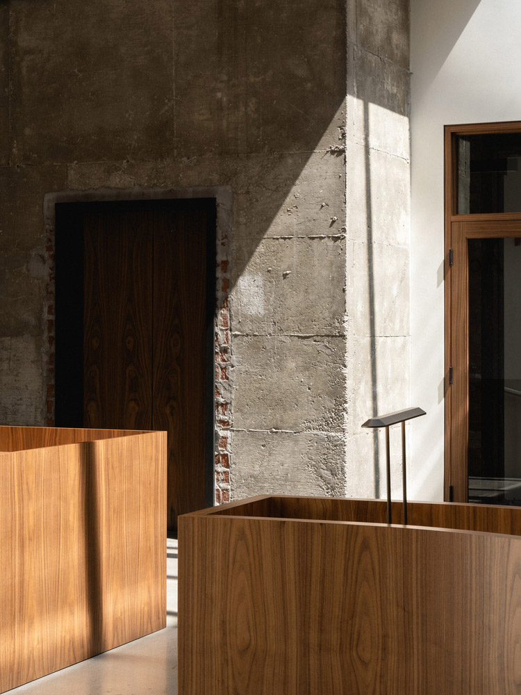 辦公室設計,Atelier l'Abri ,Stadshem,加拿大,國際谘詢公司辦公室設計,谘詢公司辦公室設計,Accuracy,倉庫改造,辦公室設計案例,國外辦公室設計