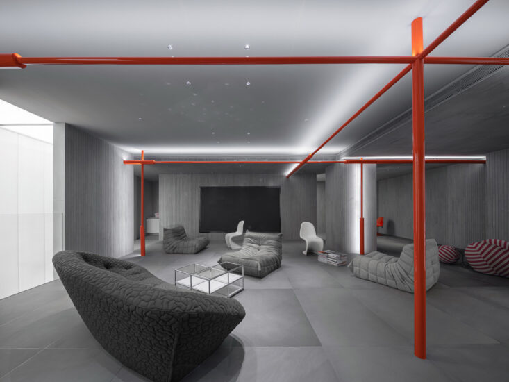 DOMANI 東倉建設 | 北京 VMESHOU 三裏屯旗艦店