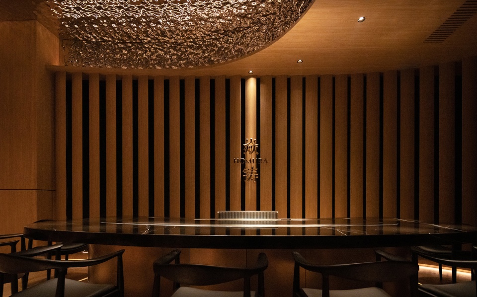 日料店設計,壽司店設計,餐廳設計,日料店設計案例,日料店效果圖,武漢日料店,休閑餐廳設計,HOMURA焱鑄,武漢HOMURA焱鑄,HOMURA焱鑄日料店,樸開十向設計,樸開十向,武漢樸開十向,樸開十向設計事務所
