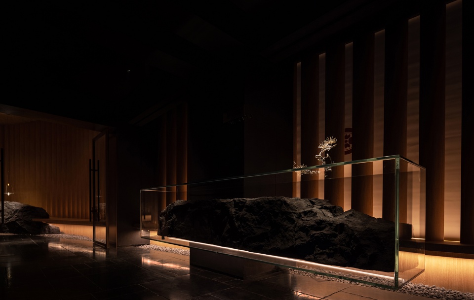 日料店設計,壽司店設計,餐廳設計,日料店設計案例,日料店效果圖,武漢日料店,休閑餐廳設計,HOMURA焱鑄,武漢HOMURA焱鑄,HOMURA焱鑄日料店,樸開十向設計,樸開十向,武漢樸開十向,樸開十向設計事務所