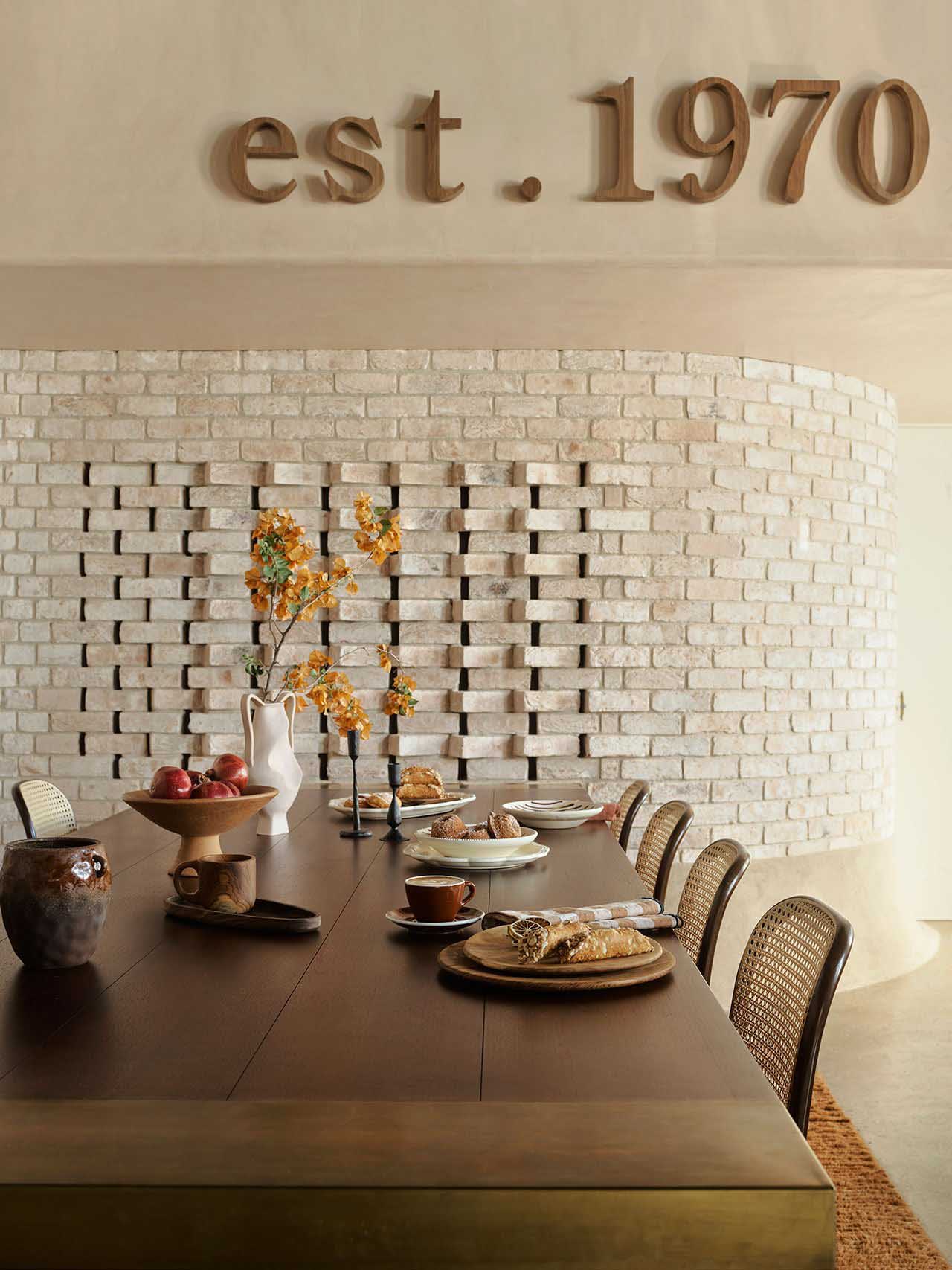 ALEXANDER & CO.,咖啡廳設計案例,GENOVESE COFFEE HOUSE,國外咖啡廳設計,300㎡,咖啡廳設計,GENOVESE COFFEE,意式咖啡,悉尼,倉庫改造