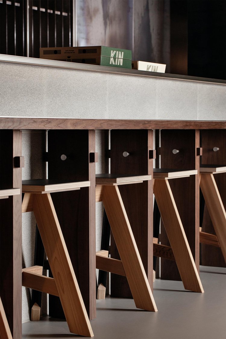 餐廳設計,Studio Adjective,美食廣場設計案例,KIN Food Halls,日式美學,香港,日式風格餐廳設計方案,香港餐廳設計,美食廣場裝修設計