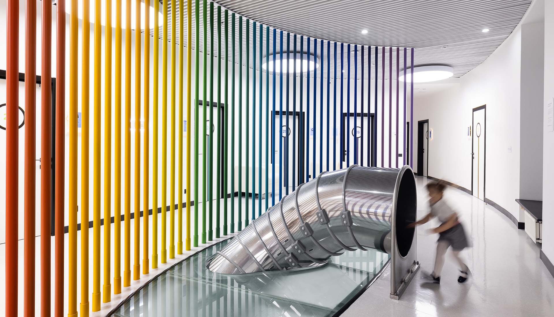 兒童診所設計,兒童診所設計案例,Tochka Design,DocDeti,莫斯科,未來主義,診所設計,診所設計方案