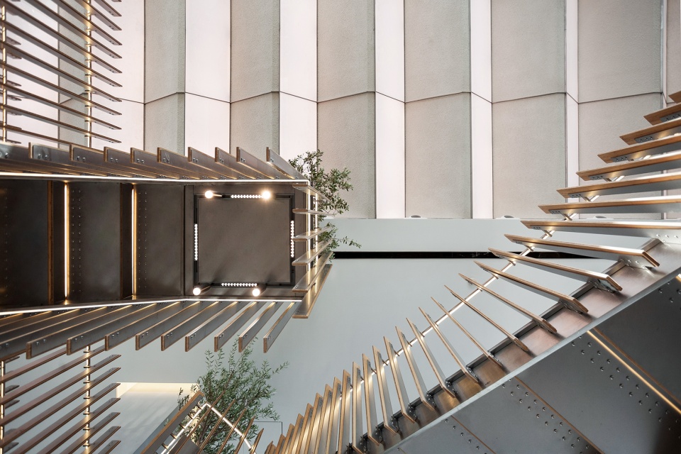 餐廳設計,餐廳設計案例,休閑餐廳設計,網紅餐廳,北京餐廳設計,北京網紅餐廳,餐廳裝修,餐廳旗艦店設計,gaga,gaga鮮語,北京gaga,gaga三裏屯太古裏店,棟棲設計,棟棲設計作品