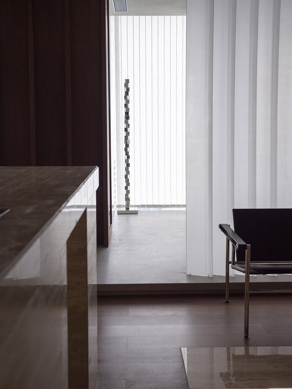 服裝店設計,男裝店設計,西裝定製店,杭州西裝定製店,杭州男裝店,服裝店設計案例,衡定製,杭州衡定製,衡定製服裝店,水丁集設計,水丁集,水丁集設計作品