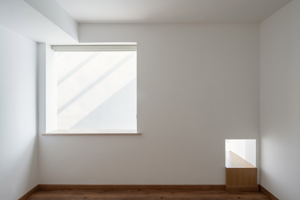 自建房設計,鄉村住宅設計,鄉村自建房,住宅設計案例,住宅設計,自建房裝修,杭州住宅設計,杭州鄉村住宅設計,現代風格住宅設計,獨棟住宅設計,田之間建築,植田建築,極小天井住宅,千島湖方宅,杭州千島湖方宅