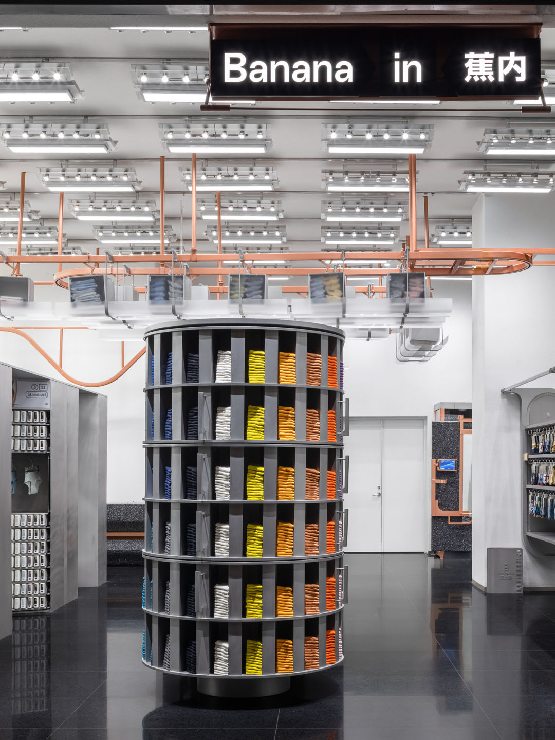 Some Thoughts空間設計工作室,Some Thoughts,深圳,概念店設計案例,Bananain,蕉內概念店,服裝店設計,深圳萬象天地蕉內,萬象天地蕉內,李京澤,Bananain蕉內店麵設計