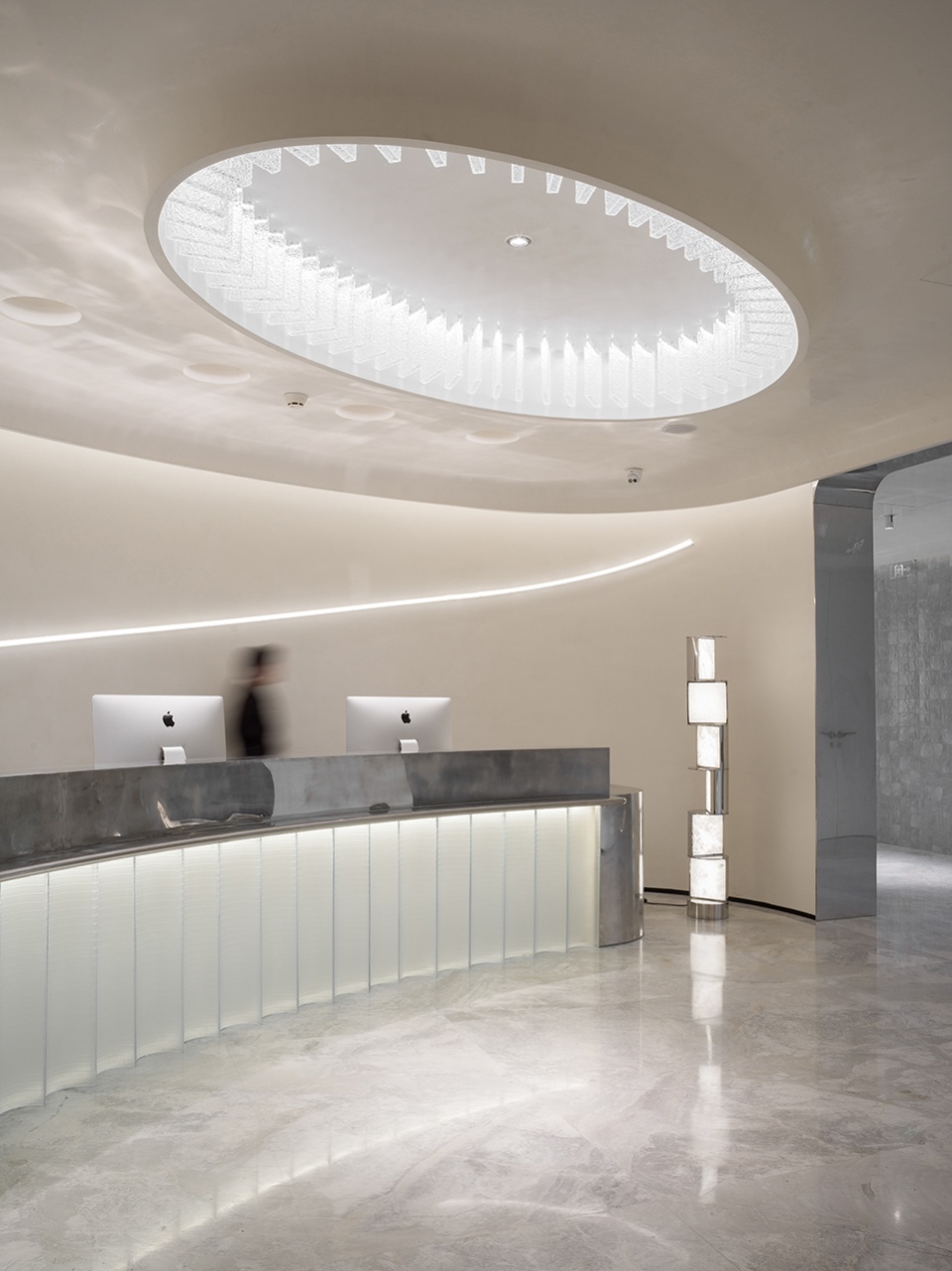 服裝店設計,婚紗館設計,婚紗店設計,杭州婚紗店,杭州MANLIBRIDAL,服裝店設計案例,MANLIBRIDAL婚紗館,杭州MANLIBRIDAL婚紗館,水丁集設計,水丁集,水丁集設計作品