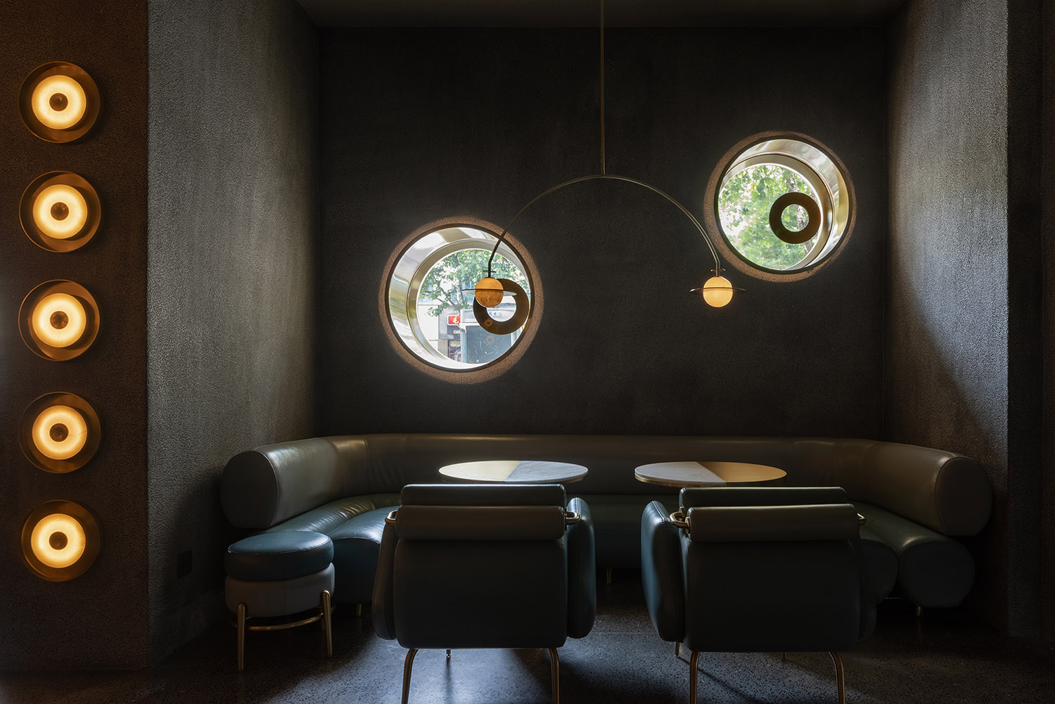 酒吧設計,酒吧設計案例,酒吧裝修,酒吧效果圖,雞尾酒吧設計,杭州雞尾酒吧,MORE FUN,魔方,魔方酒吧,杭州MORE FUN,杭州魔方,杭州酒吧,皮愛紀設計,PIG DESIGN,李文強,李文強設計作品