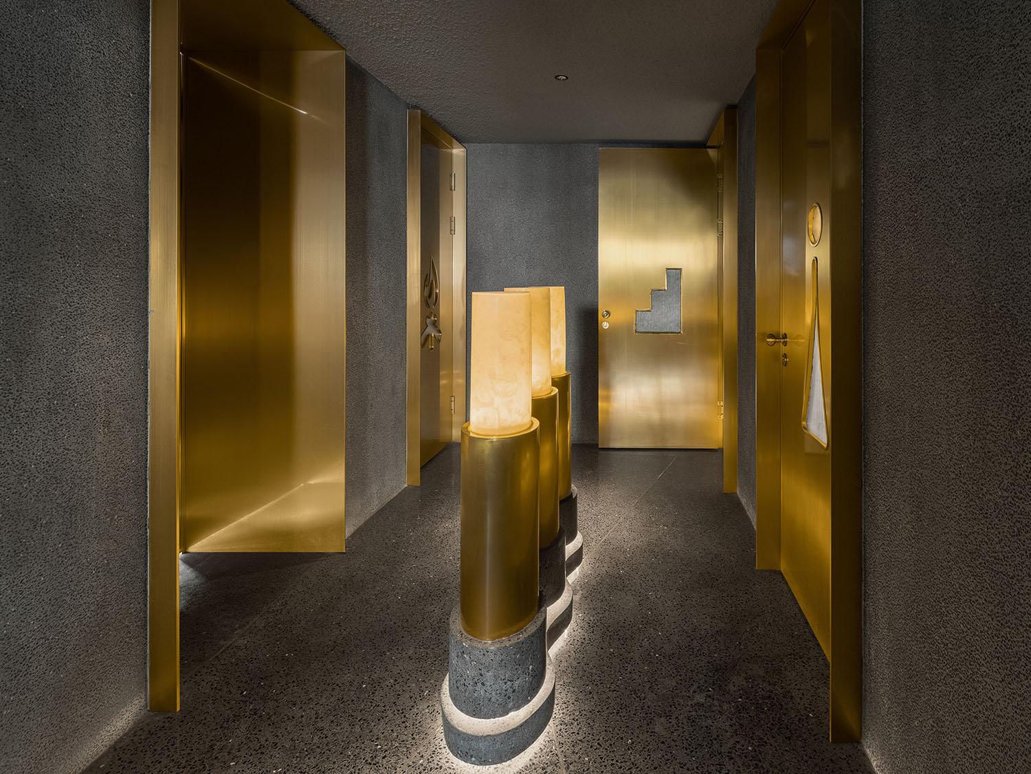 酒吧設計,酒吧設計案例,酒吧裝修,酒吧效果圖,雞尾酒吧設計,杭州雞尾酒吧,MORE FUN,魔方,魔方酒吧,杭州MORE FUN,杭州魔方,杭州酒吧,皮愛紀設計,PIG DESIGN,李文強,李文強設計作品