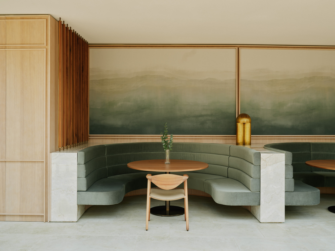 國外酒店設計,酒店餐廳設計案例,HENN,酒店設計,德國,沃爾夫斯堡,麗思卡爾頓,AURA,酒店餐廳設計