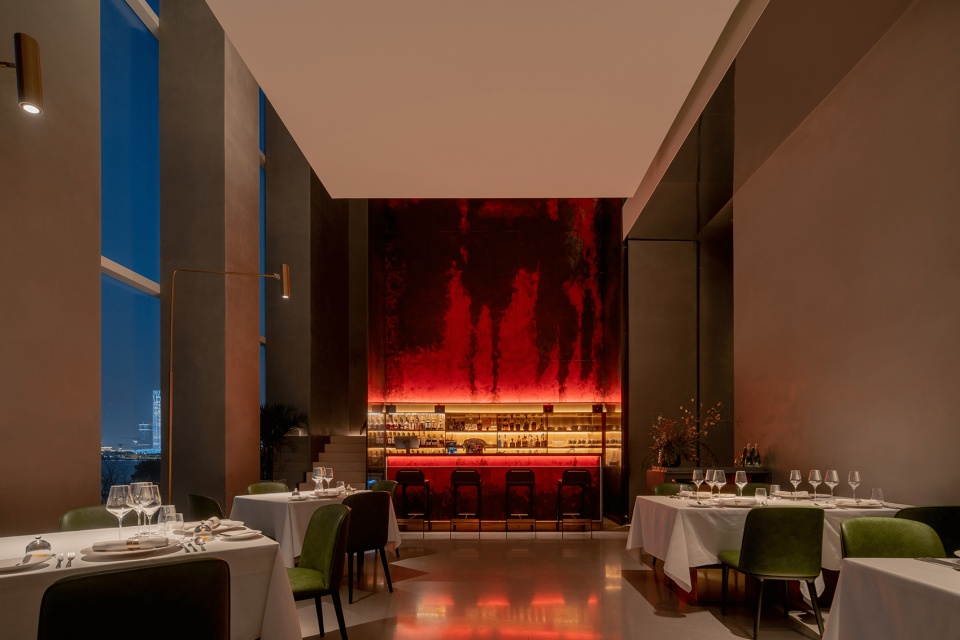 餐廳設計,餐廳設計案例,上海餐廳設計,主題餐廳設計,西岸美術館餐廳,西餐廳設計,法餐廳設計,上海法餐廳,上海西岸美術館餐廳,酒庫餐廳,休閑餐廳設計,餐廳裝修,泊餐廳,咖啡廳設計,玠鈺設計,芒果建築設計,玠鈺設計作品