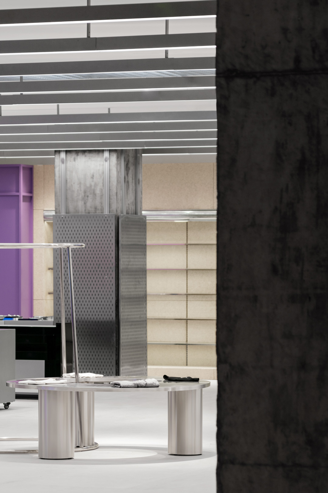 商業空間設計,零售店設計,日用品零售店設計,blueDNA,深圳零售店設計,深圳服裝店設計,零售品牌概念店,NǑME,NǑME概念店,深圳NǑME,超級平常設計,超級平常