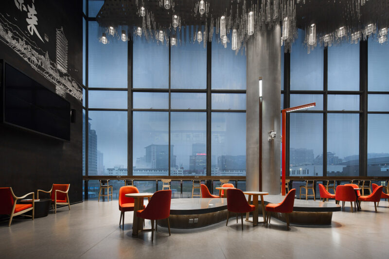 扉建築 FEI Architects | “樹下”：北京大學第二教學樓改造