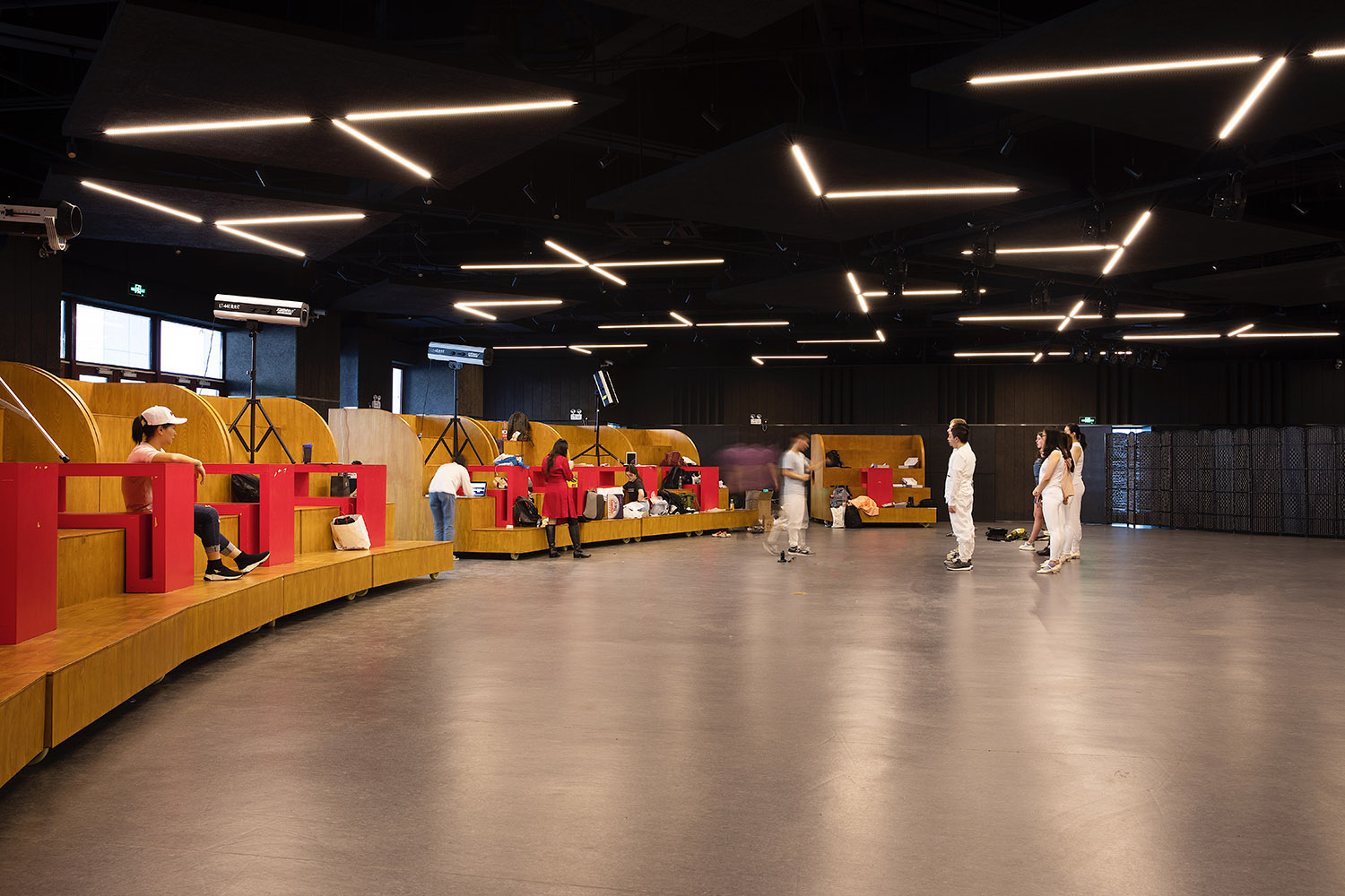 裝置設計,活動中心設計,學生活動中心設計,新太陽小劇場,新太陽學生中心,學校活動中心設計,北京大學新太陽小劇場,北京大學新太陽學生中心,北京大學,扉建築 FEI Architects ,扉建築,FEI Architects