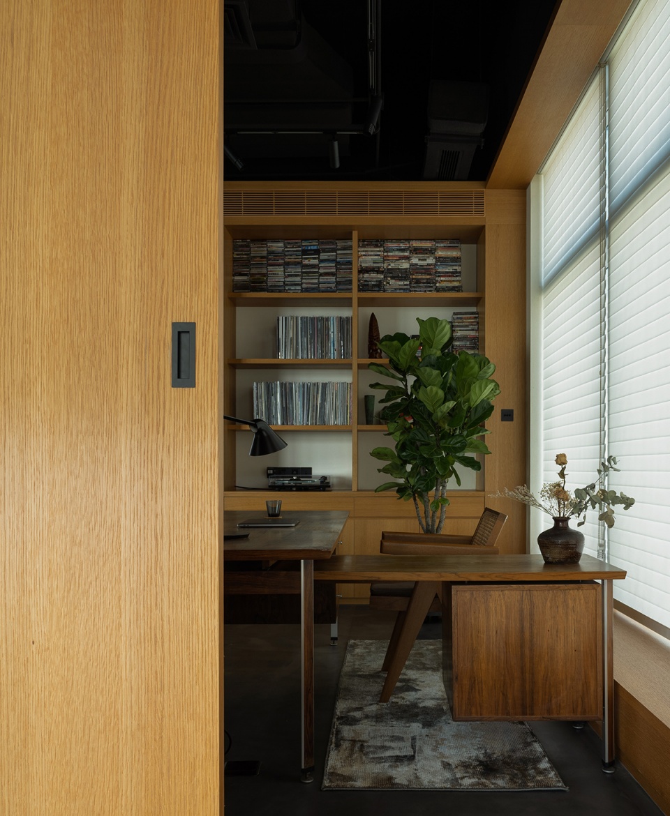 辦公室設計,辦公空間設計,開放式辦公室,後疫情時代辦公室,廈門辦公室設計,辦公室設計案例,辦公室設計方案,設計公司辦公室設計,設計公司辦公室設計案例,默認建築工作室,默認建築