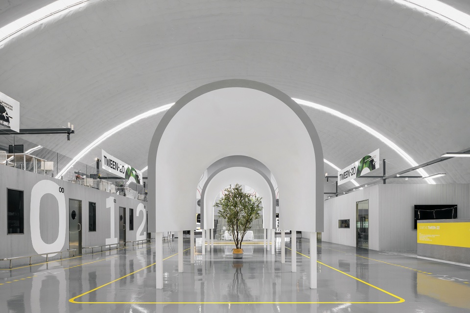 辦公室設計,辦公室設計案例,科技公司辦公室裝修,科技公司辦公室設計,開放式辦公室設計,科技感辦公室,TWEEN-20,TWEEN-20公司,TWEEN-20辦公室,廣州TWEEN-20,廣州,廣州辦公室設計,索拉設計,SORA