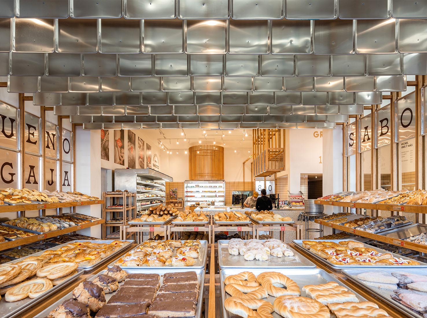 Concentrico Studio,墨西哥,麵包店設計,烘焙店設計,WARP AND WOOF,麵包店設計案例,Mi Pan Bakery,連鎖店