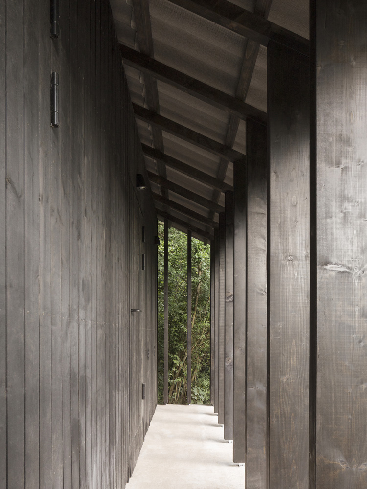 民宿設計,民宿改造設計,Fröhlich Gassner Architekten,民宿設計案例,170㎡,德國,Kleine Bleibe,度假民宿,民宿建築設計,原木色