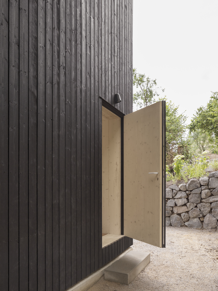 民宿設計,民宿改造設計,Fröhlich Gassner Architekten,民宿設計案例,170㎡,德國,Kleine Bleibe,度假民宿,民宿建築設計,原木色