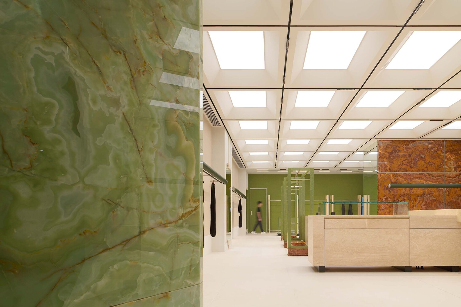 One Fine Day Studio & Partners,服裝店設計,買手店,服裝精品店,今朝風日好,青島,UIXIU Boutique,買手店設計,女裝店設計,女裝店設計案例,今朝風日好設計作品,152㎡