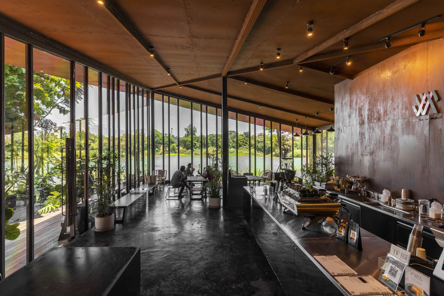 SOP Café,咖啡廳設計,咖啡廳設計案例,泰國,Backyard Architect,咖啡店設計,國外咖啡店設計,咖啡廳平麵圖,900㎡