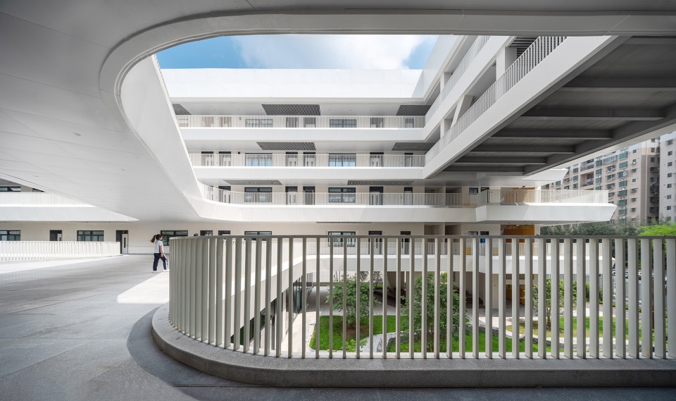 學校設計,學校改造設計,校園設計你,學校裝修,學校設計案例,中學設計,紅山中學,深圳龍華紅山中學,深圳紅山中學,深圳中學,深圳,深圳學校設計,華陽國際設計集團,華陽國際,華陽國際設計