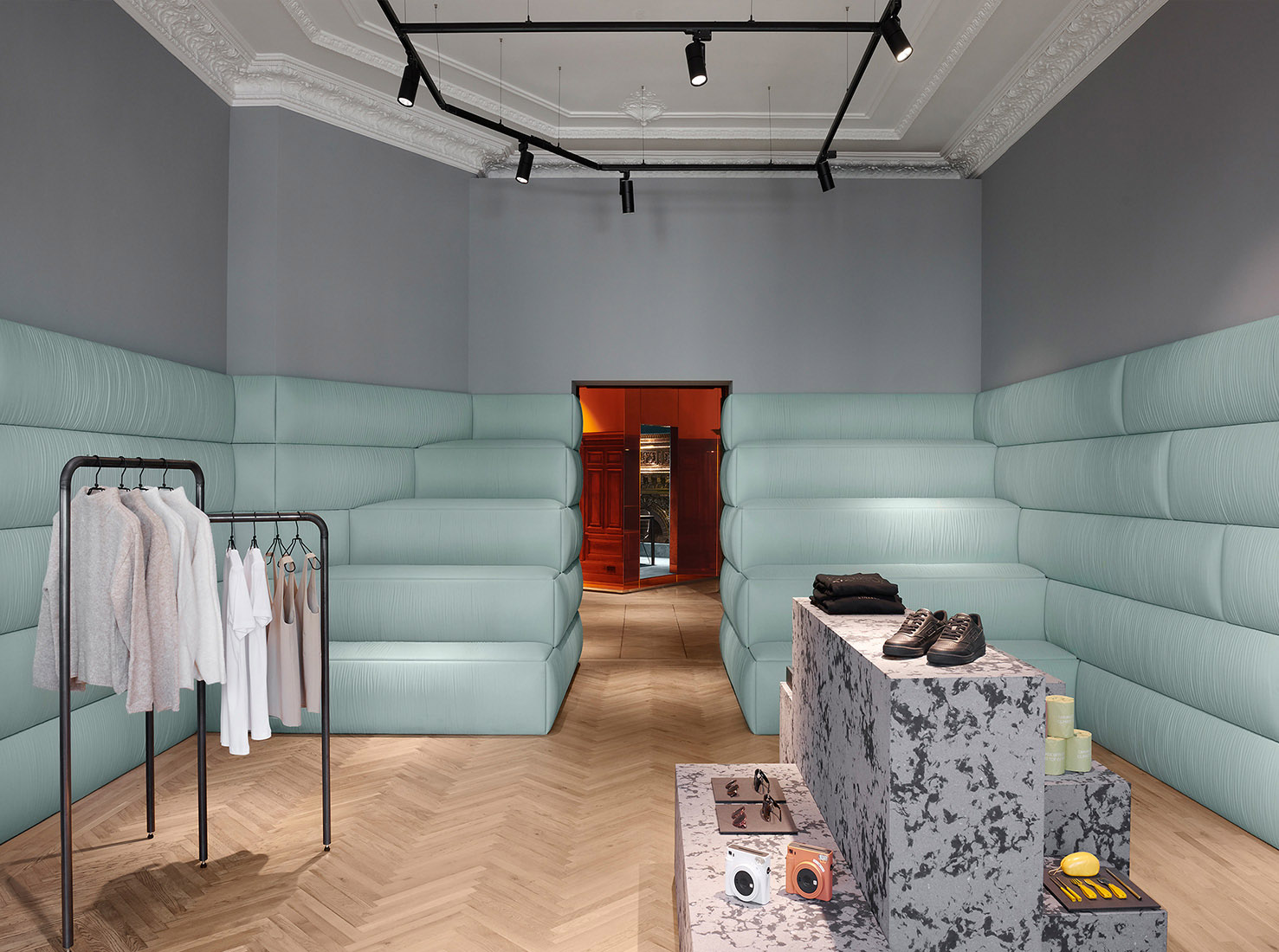 SPACE Projects,國外俱樂部設計案例,柏林,Lynk & Co,汽車俱樂部設計案例,領克俱樂部,俱樂部設計