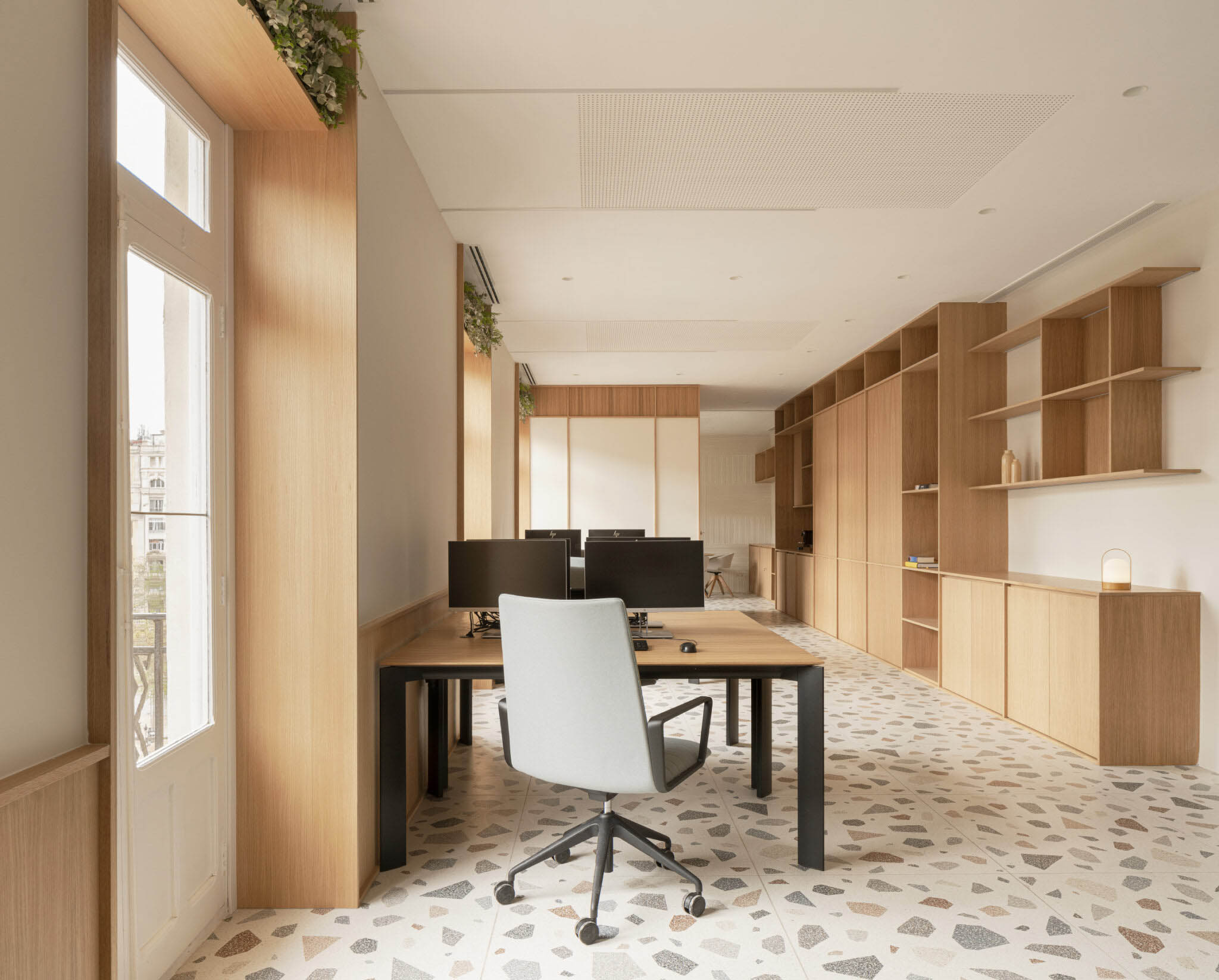 辦公室設計,MOIZ,SGBrokers,瓦倫西亞,保險公司辦公室設計,谘詢公司辦公室設計,辦公室設計案例,國外辦公室設計