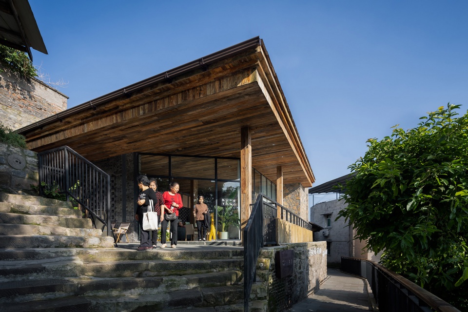 咖啡廳設計,重慶咖啡店設計,茶飲店設計,咖啡店設計,咖啡廳設計方案,重慶咖啡店,手爬岩咖啡館,咖啡店設計案例,手爬岩咖啡,咖啡廳效果圖,手爬岩,悅集建築設計,悅集建築