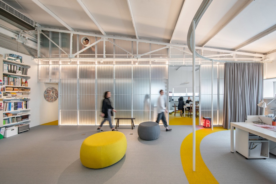 辦公室設計,辦公空間設計,開放式辦公室,後疫情時代辦公室,北京辦公室設計,辦公室設計案例,設計公司辦公室設計,北京,小辦公室設計,辦公室裝修,Crossboundaries,Crossboundaries北京新辦公室