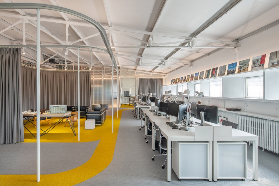 辦公室設計,辦公空間設計,開放式辦公室,後疫情時代辦公室,北京辦公室設計,辦公室設計案例,設計公司辦公室設計,北京,小辦公室設計,辦公室裝修,Crossboundaries,Crossboundaries北京新辦公室