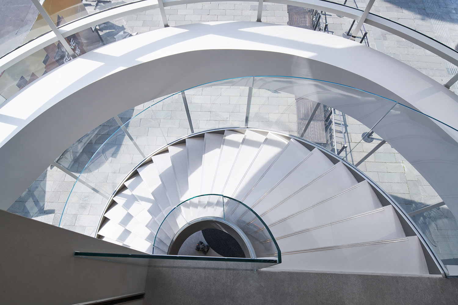 零售店設計,電子產品零售店設計,大疆零售店設計,大疆零售店,零售店設計案例,深圳大疆零售店,DJI,HASSELBLAD,深圳HASSELBLAD,深圳DJI,大疆哈蘇概念店,概念店設計,E Studio,壹所設計工作室,壹所設計