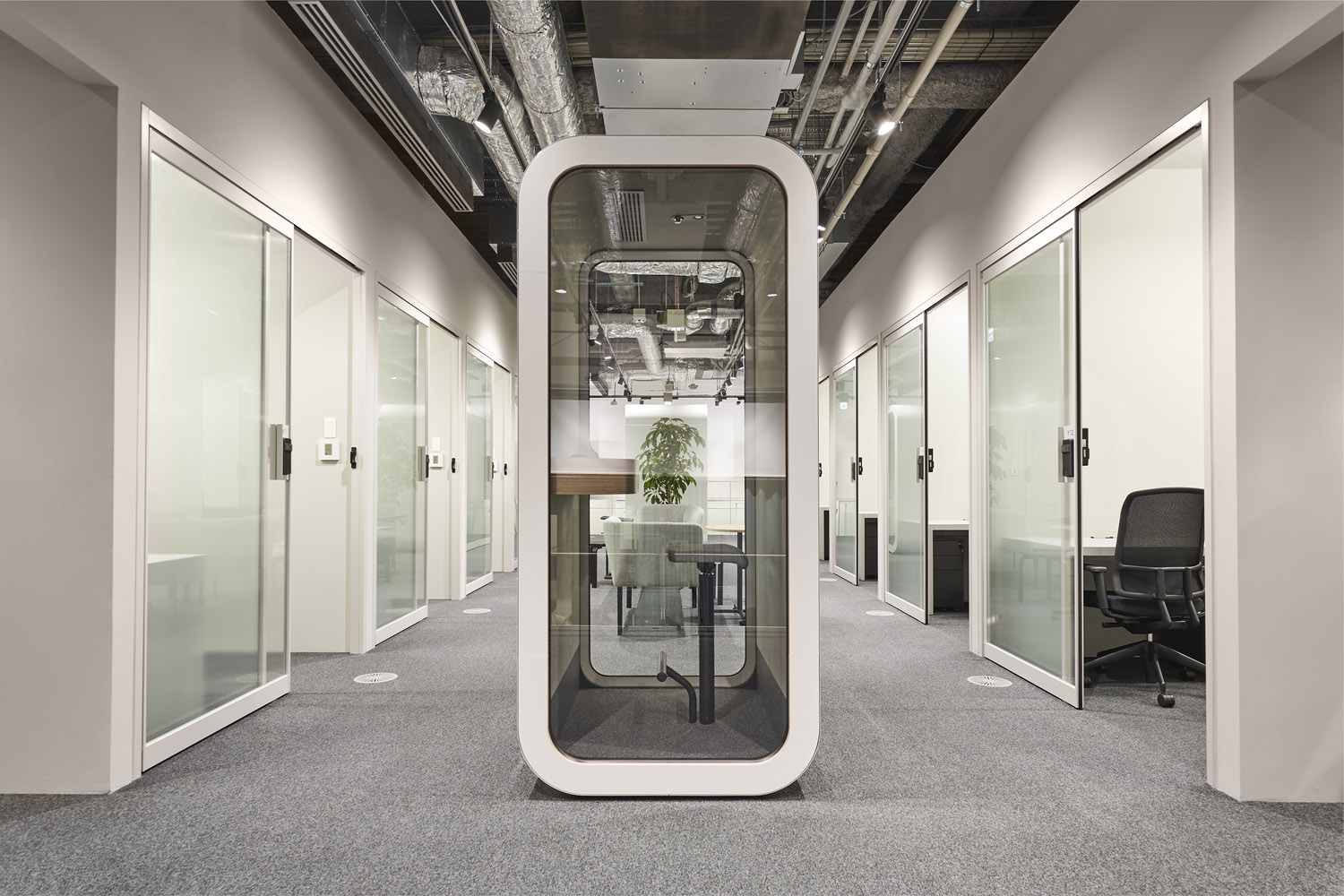 辦公室設計,聯合辦公室設計,日本聯合辦公室,辦公室設計案例,日本,SAKUMAESHIMA,Mol.t聯合辦公室,辦公室設計方案,辦公室裝修