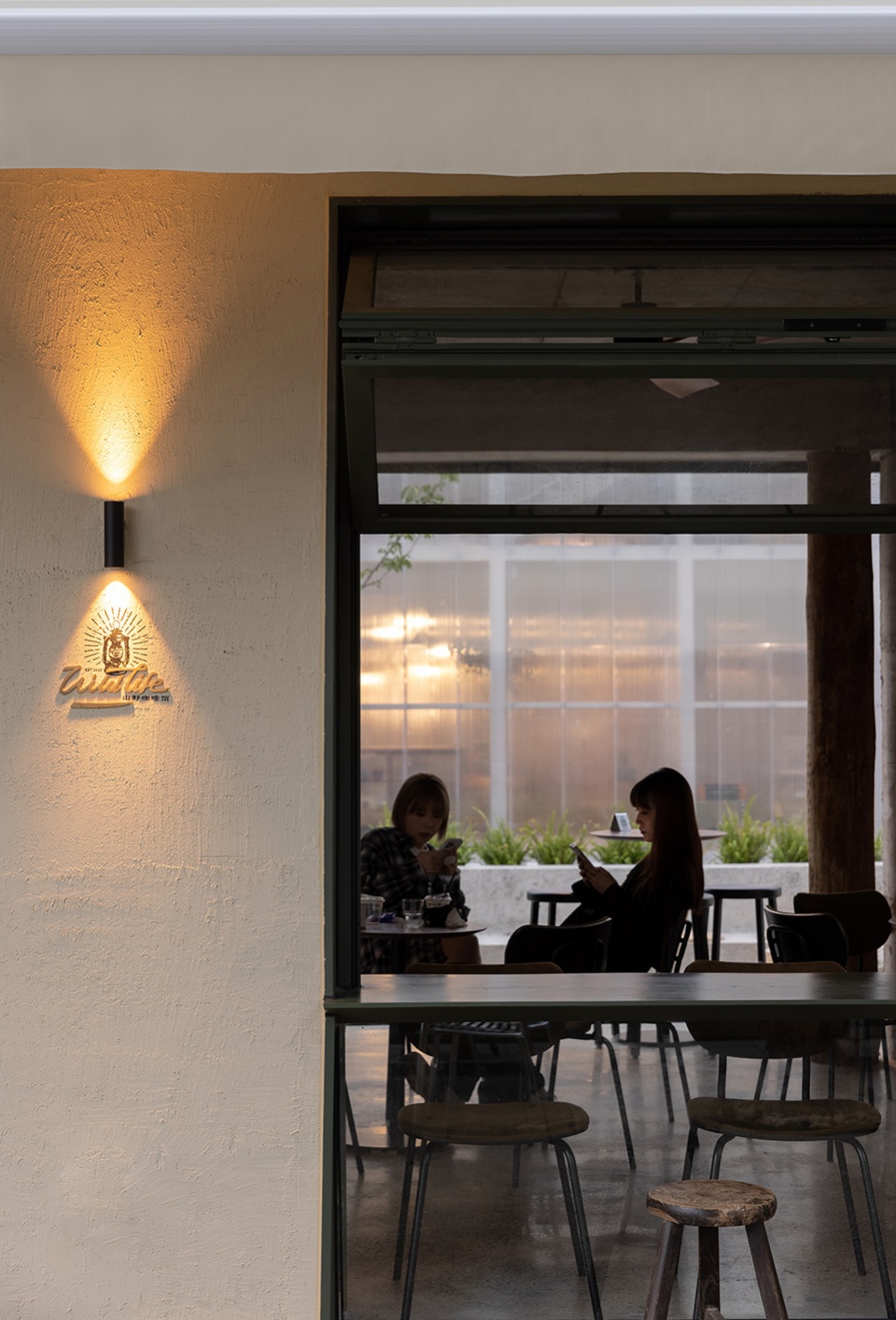 咖啡廳設計,寧波咖啡店設計,茶飲店設計,咖啡店設計,咖啡廳設計方案,寧波咖啡店,山野咖啡,咖啡店設計案例,山野,寧波山野咖啡,咖啡廳效果圖,杭州觀堂設計,觀堂設計,杭州觀堂設計作品