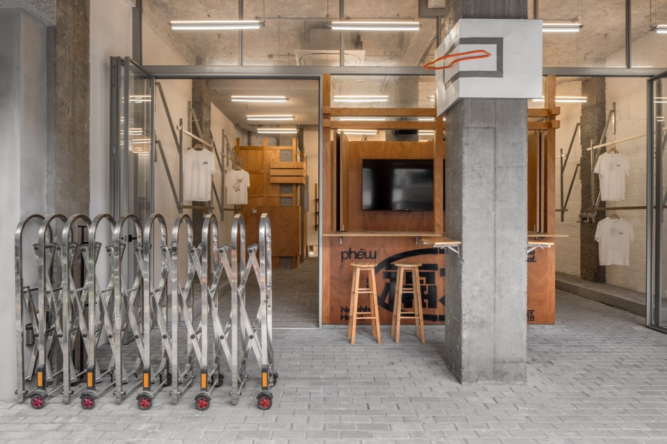 零售店設計,商店設計,零售店設計案例,線下體驗店設計,phew,phew線下商店,杭州phew,杭州,杭州phew線下店,phew線下店,say architects