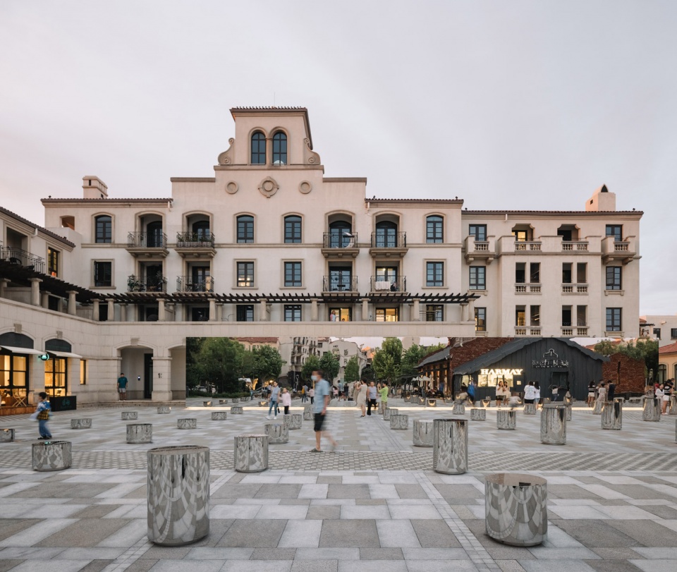 零售店設計,美妝零售店設計,集合店設計,美妝集合店設計,零售店設計案例,阿那亞零售店設計,阿那亞,話梅美妝集合店,HARMAY話梅,HARMAY,HARMAY美妝店,阿那亞話梅,AIM 愷慕建築設計,愷慕建築設計